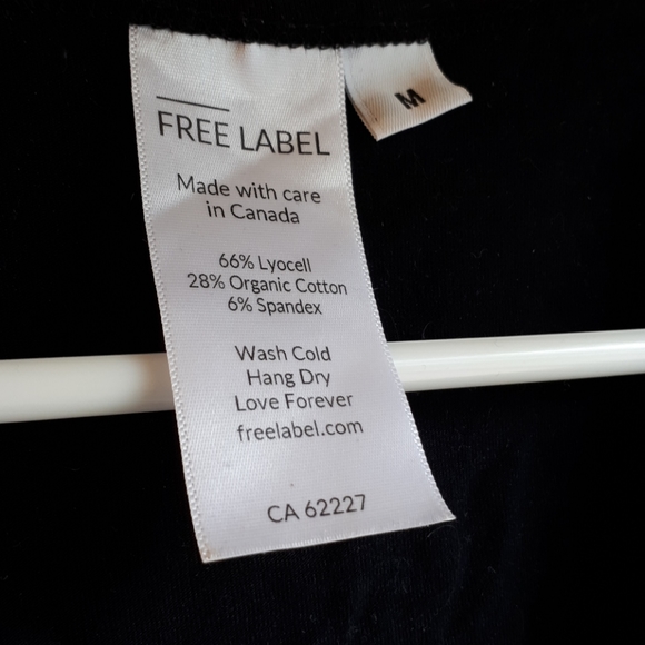 Free Label Charlene wrap top - Picture 2 of 3